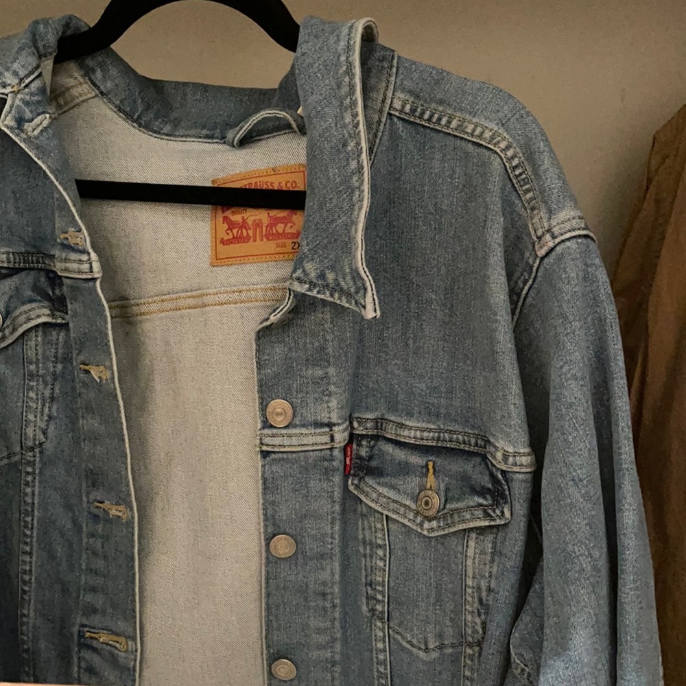 Levi’s jean jacket 2x